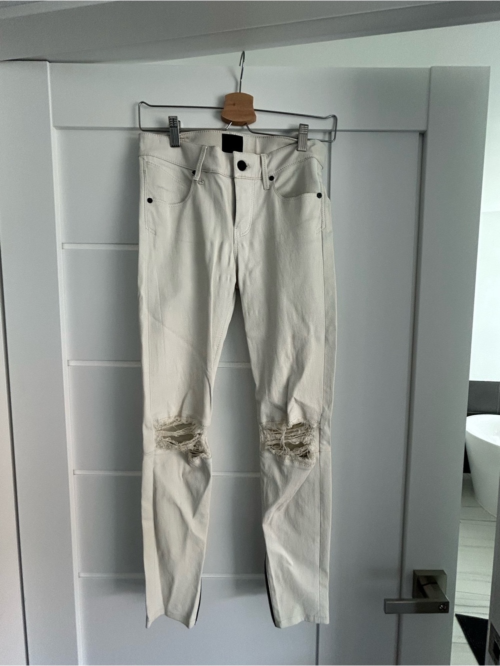 RtA Off-White Ripped Skinny Jeans